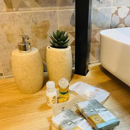 فندق مبيت وإفطار Selaavi Stabia كاستيلاّماري دي ستا