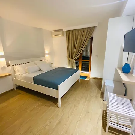 Selaavi Stabia فندق مبيت وإفطار كاستيلاّماري دي ستا