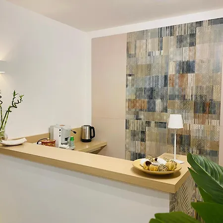 Selaavi Stabia לינה וארוחת בוקר 4*